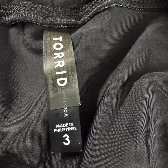 Torrid Active Swim Shorts Bottom 3X Pink Black Trim Polyester Blend NWT SW-2103 - Picture 8 of 11